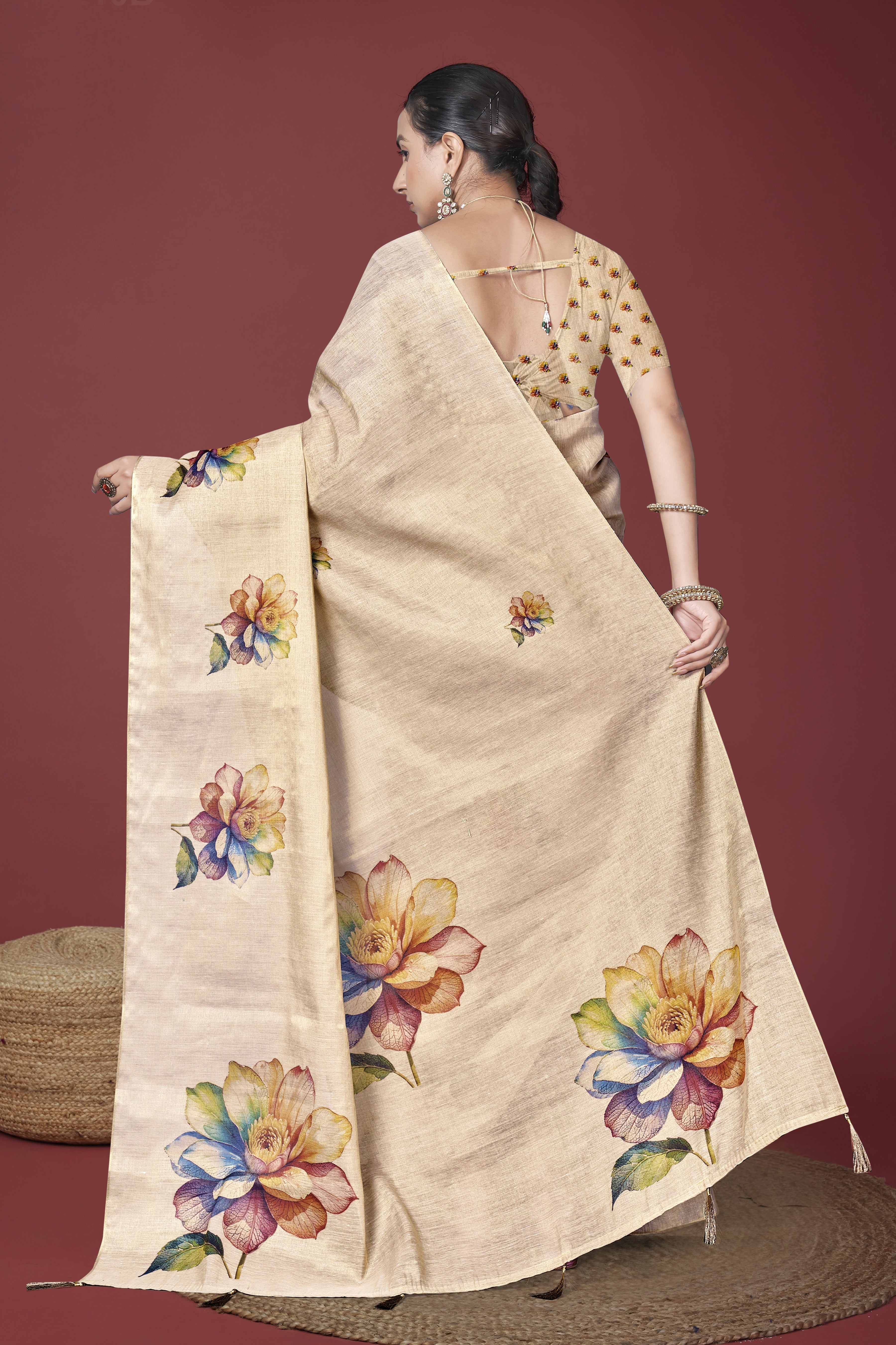 Beige Digital Floral style Digital Saree