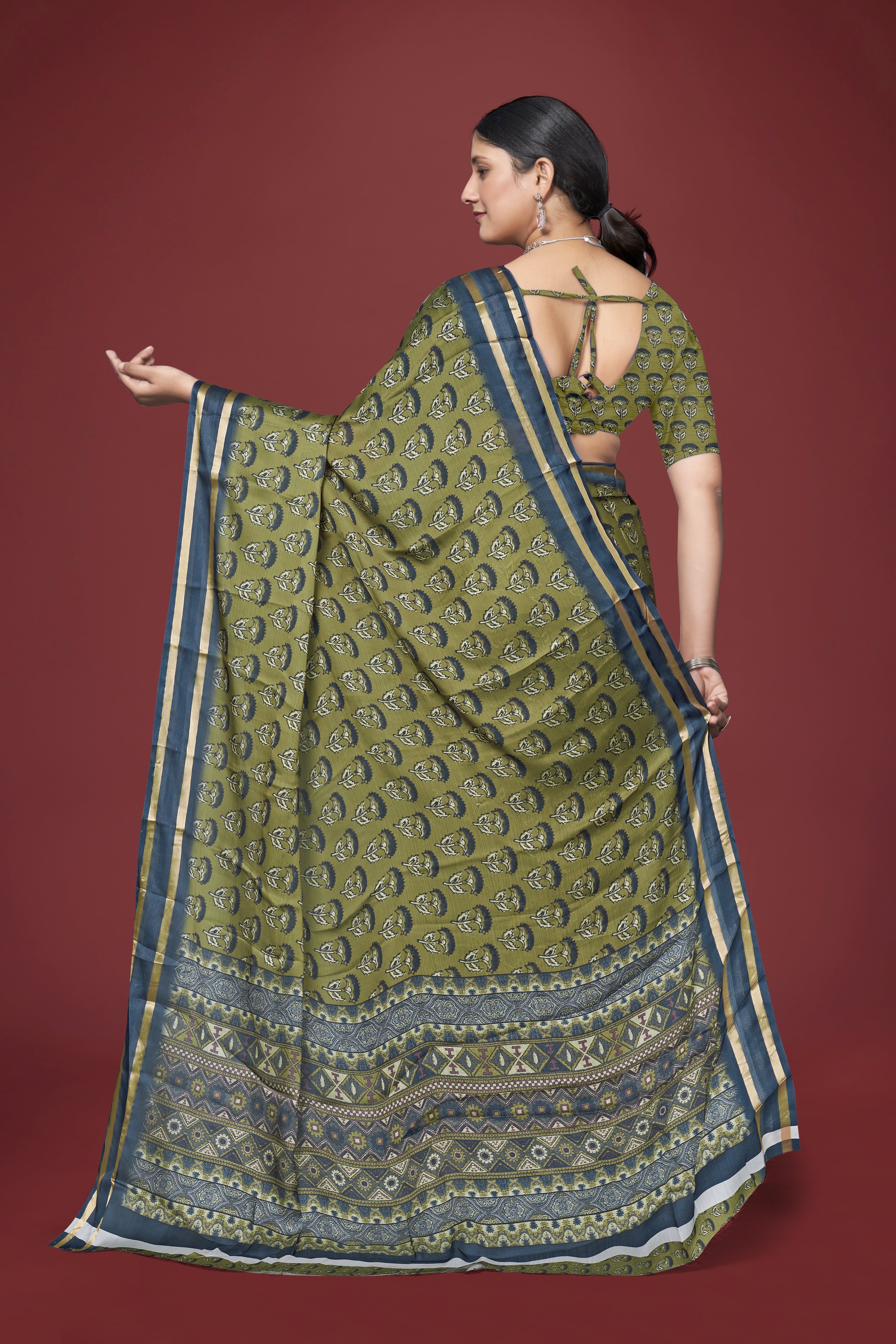 Blossom Heritage Patterned Saree